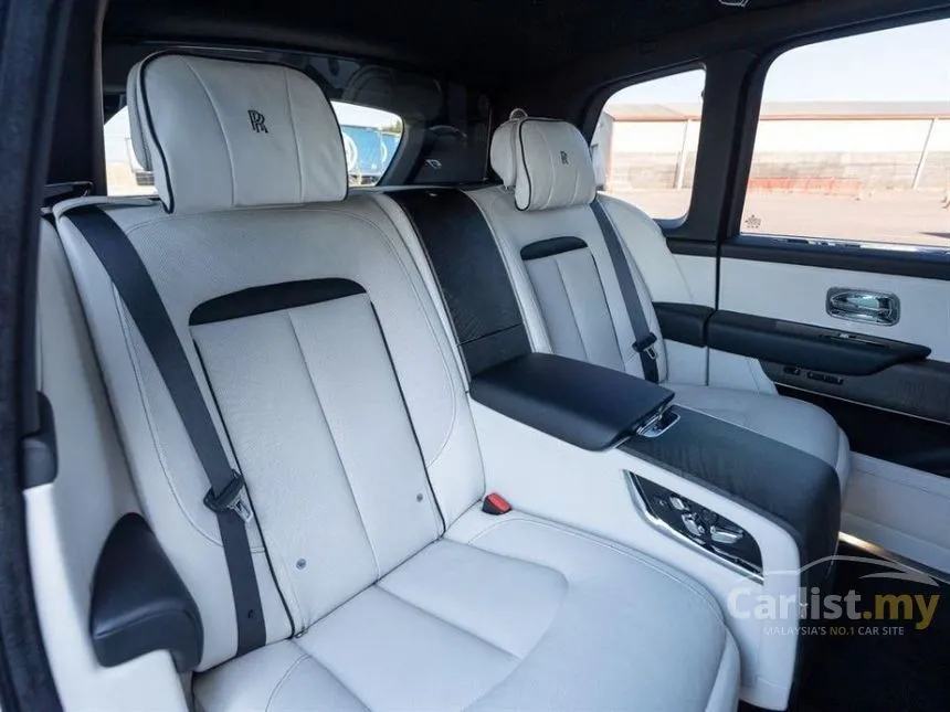 2023 Rolls-Royce Cullinan Black Badge SUV