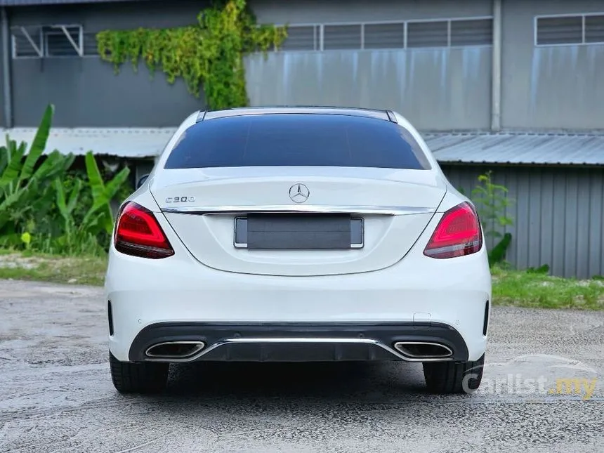 2018 Mercedes-Benz C300 AMG Line Sedan