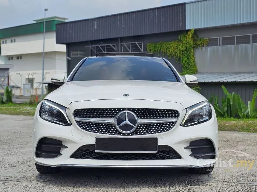 2018 Mercedes-Benz C300 AMG Line Sedan