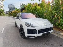 (Genuine Mileage, Provide Warranty) 2020 Porsche Cayenne 2.9 S Coupe LightWeight. PDLS, PASM, BOSE, Carbon Roof, Sport Chrono.
