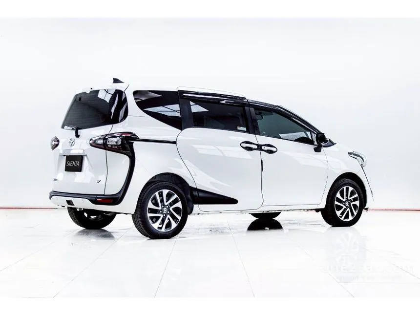 2021 Toyota SIENTA V Wagon