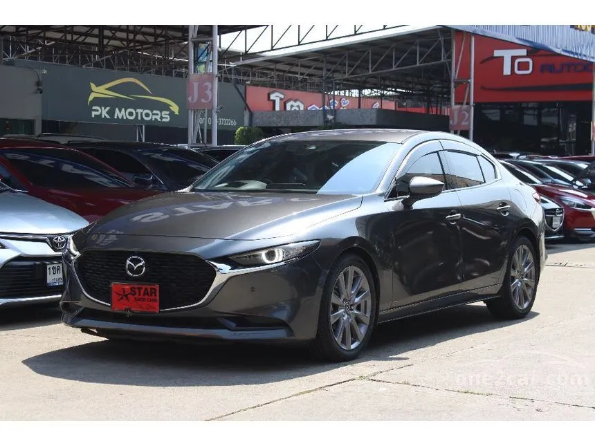 2022 Mazda 3 SP Sedan