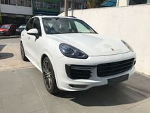 2015 Porsche Cayenne 3.6 GTS **Sport Exhaust** **