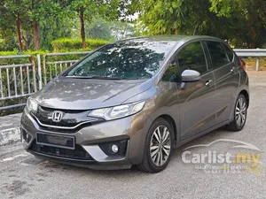 2014 Honda Jazz 1.5 V Hatchback