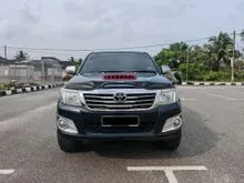 2014 Toyota Hilux 2.5 G VNT Dual Cab (Metallic) Pickup