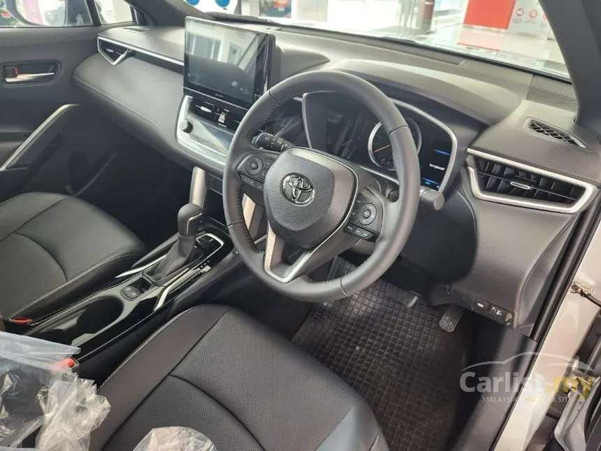 2025 Toyota Corolla Cross HEV SUV