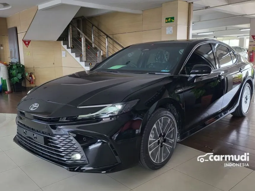 2025 Toyota Camry HV TSS 2 (Premium Color) Sedan