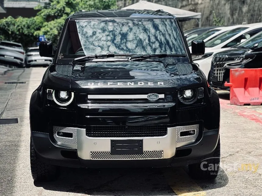 2023 Land Rover Defender 110 D300 S SUV