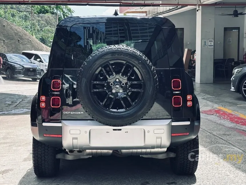 2023 Land Rover Defender 110 D300 S SUV