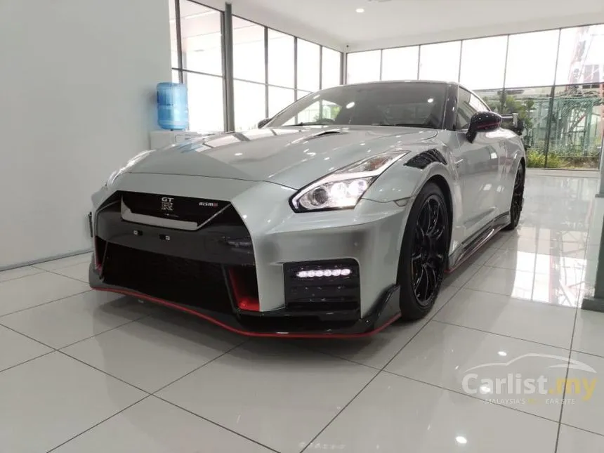 2021 Nissan GT-R Recaro Coupe
