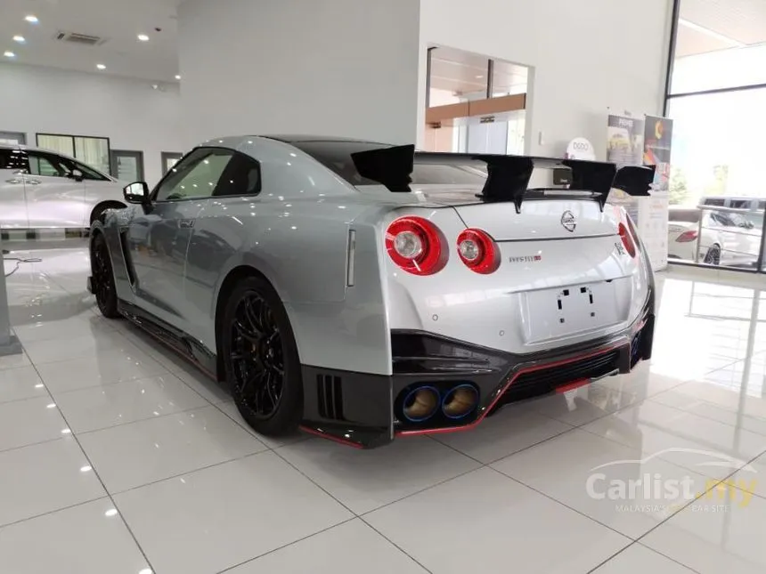 2021 Nissan GT-R Recaro Coupe