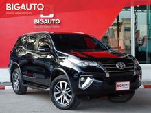 2017 Toyota Fortuner 2.4 (ปี 15-18) V SUV AT