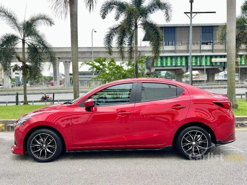 2015 Mazda 2 SKYACTIV-G Sedan