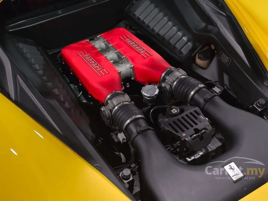 2011 Ferrari 458 Italia Coupe