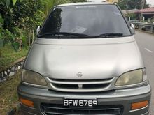 2000 Nissan Serena 2.0 MPV