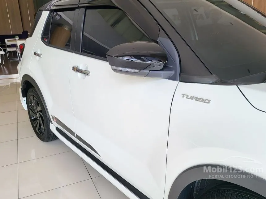 2025 Toyota Raize GR Sport (2 Tone) SUV