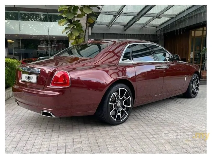 2012 Rolls-Royce Ghost Sedan