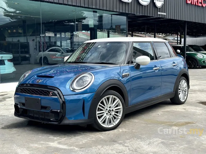 2022 MINI Cooper S 5 Door Hatchback