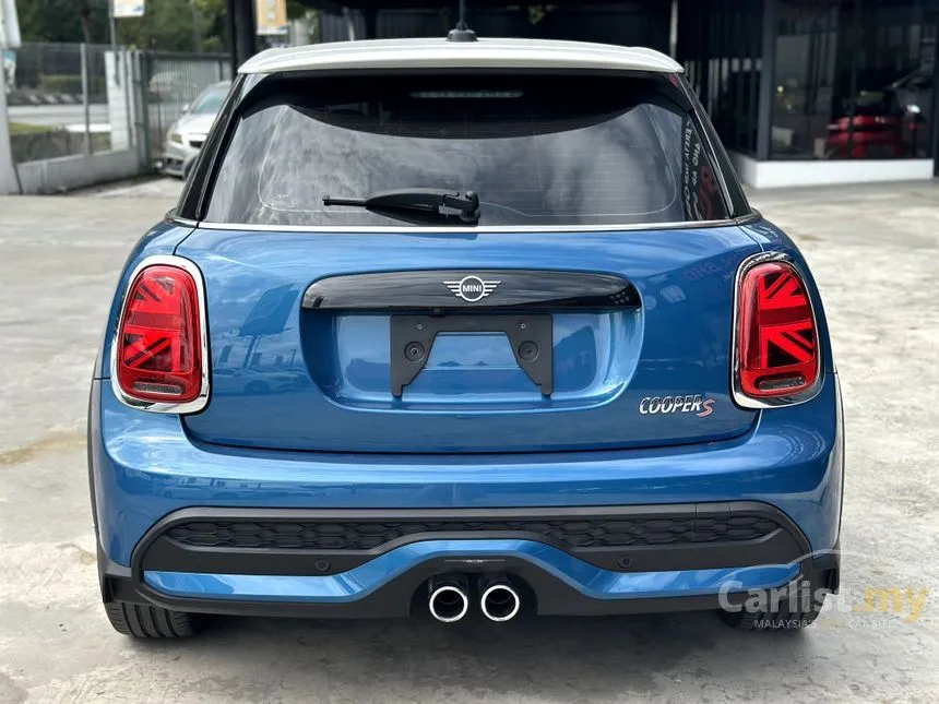 2022 MINI Cooper S 5 Door Hatchback