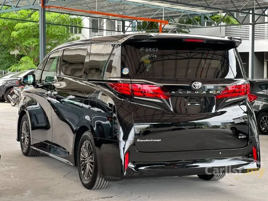 2025 Toyota Alphard Executive Lounge MPV