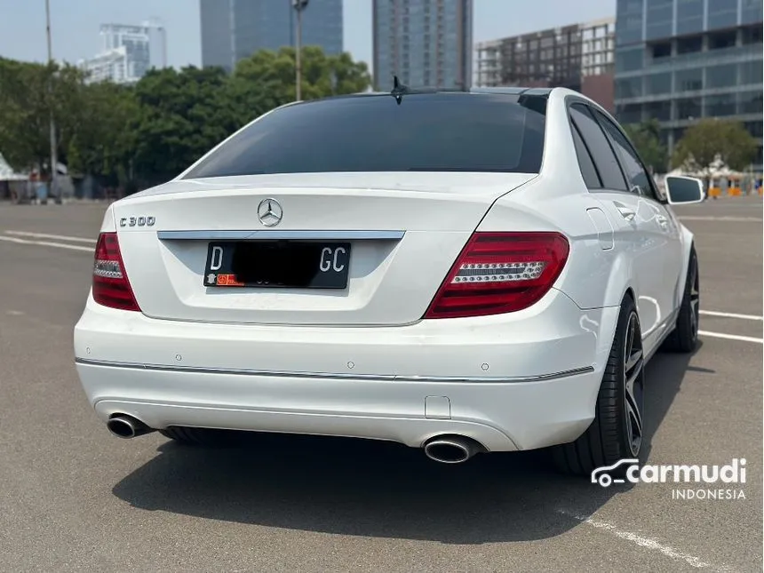 2013 Mercedes-Benz C300 Avantgarde Sedan