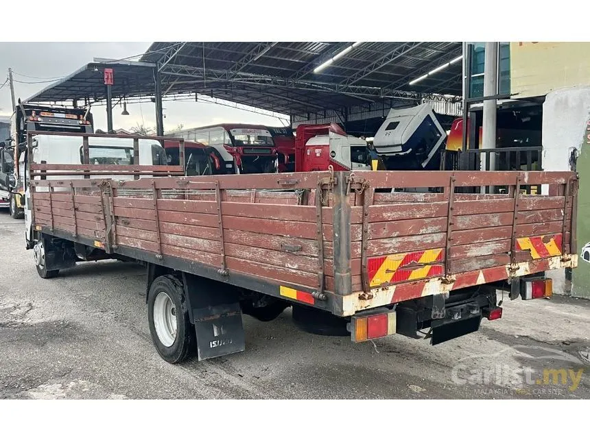 2017 Isuzu Elf NPR81UKH Lorry