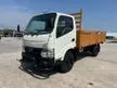 Used 2013 Hino WU302R Wooden 13FT