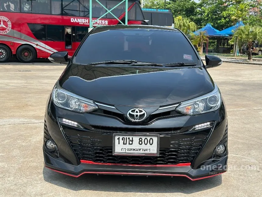 2020 Toyota YARIS High Hatchback
