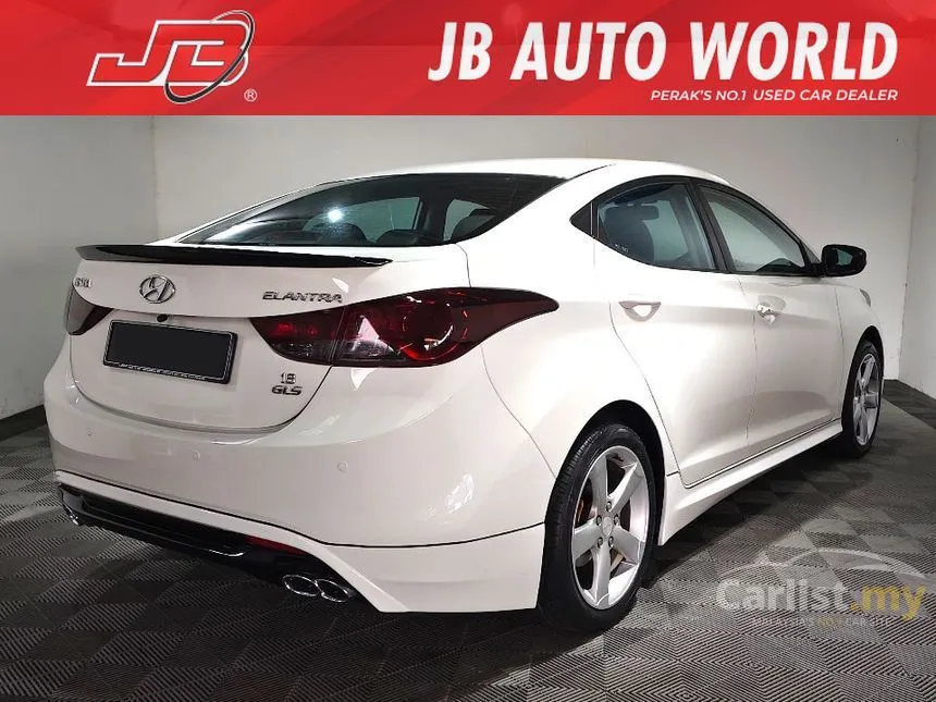 2013 Hyundai Elantra Premium Sedan