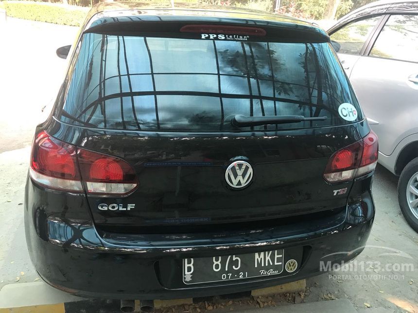 2011 Volkswagen Golf TSI Hatchback
