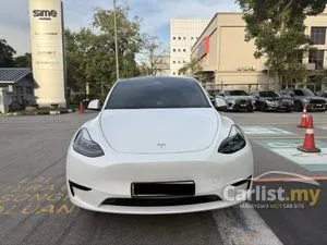 2025 TESLA Model Y Standard Range SUV