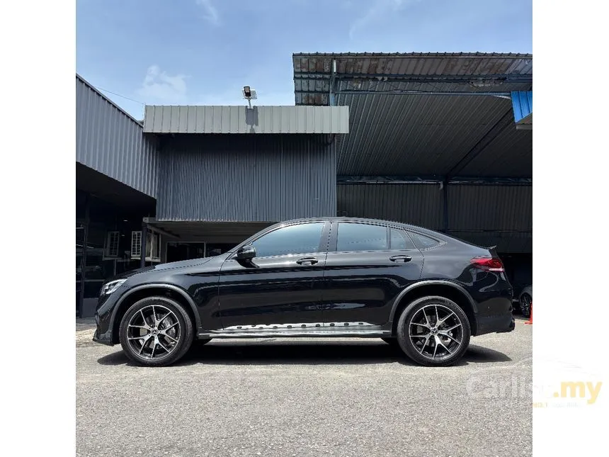 2022 Mercedes-Benz GLC300e 4MATIC Coupe