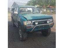 Toyota Hilux 2.8 (M)