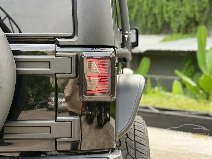 2015 Jeep Wrangler Unlimited Sport SUV