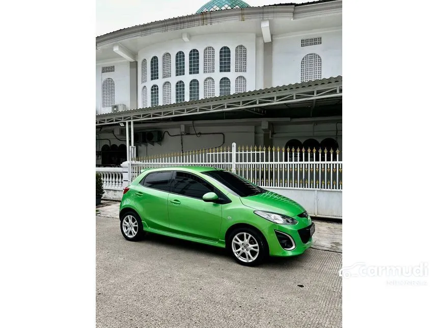2011 Mazda 2 R Hatchback