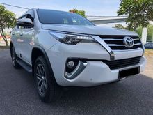 2017 Toyota Fortuner 2.7 SRZ SUV - FULL SPEC - FULL SERVICE RECORD - PUSH START - REVERSE CAMERA - LOW MILEAGE - POWER BOOT - POWER LEATHER SEAT