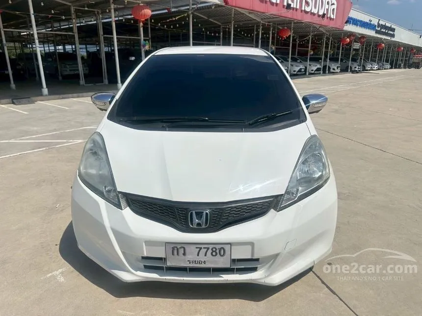2011 Honda JAZZ V Hatchback