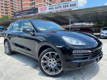 2012 Porsche Cayenne 4.8 GTS (A)