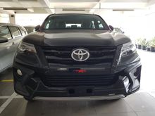 2019 Toyota Fortuner 2.4 TRD SUV