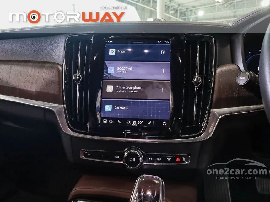 2022 Volvo S90 Recharge T8 Inscription Sedan