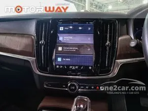 2022 Volvo S90 2.0 Recharge T8 Inscription Sedan