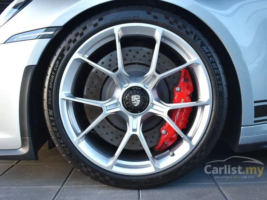 2022 Porsche 911 GT3 Touring Coupe
