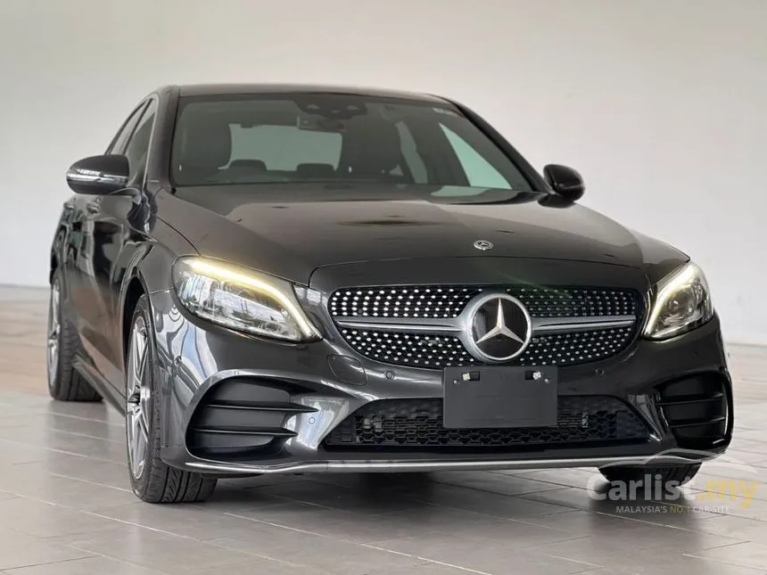 2019 Mercedes-Benz C200 AMG Line Sedan