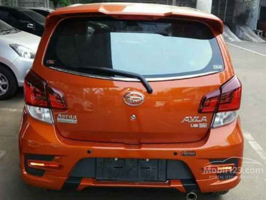 Jual Mobil Daihatsu Ayla 2017 R Deluxe 1.2 di Jawa Barat 