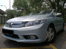 2013 Honda Civic 1.5 i-VTEC Hybrid Sedan FULL SERVICE RECORD VIEW TO BELIEVE