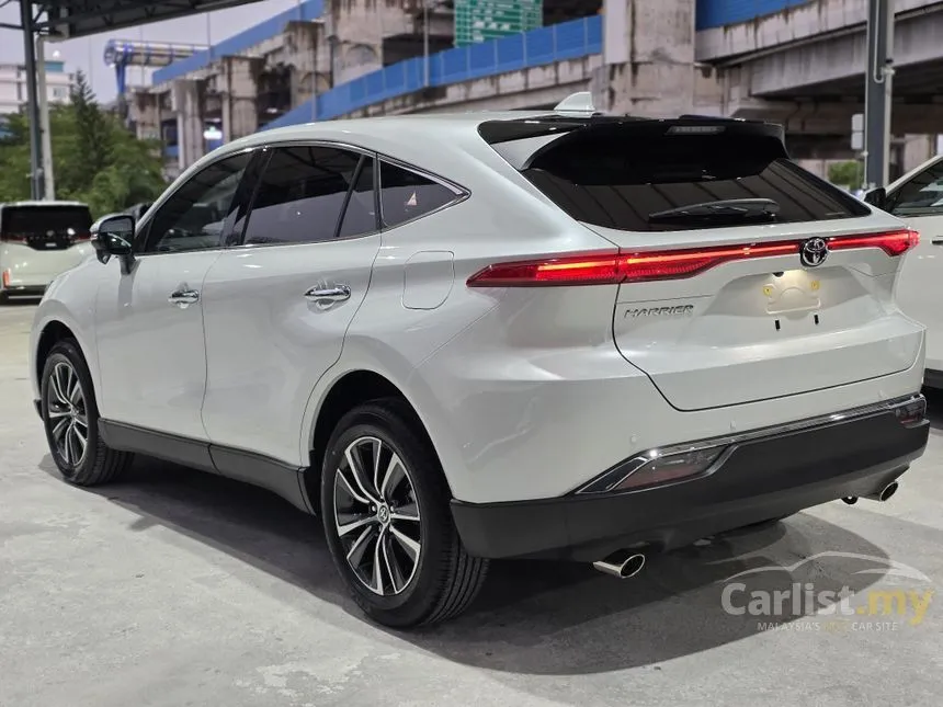 2025 Toyota Harrier Luxury SUV