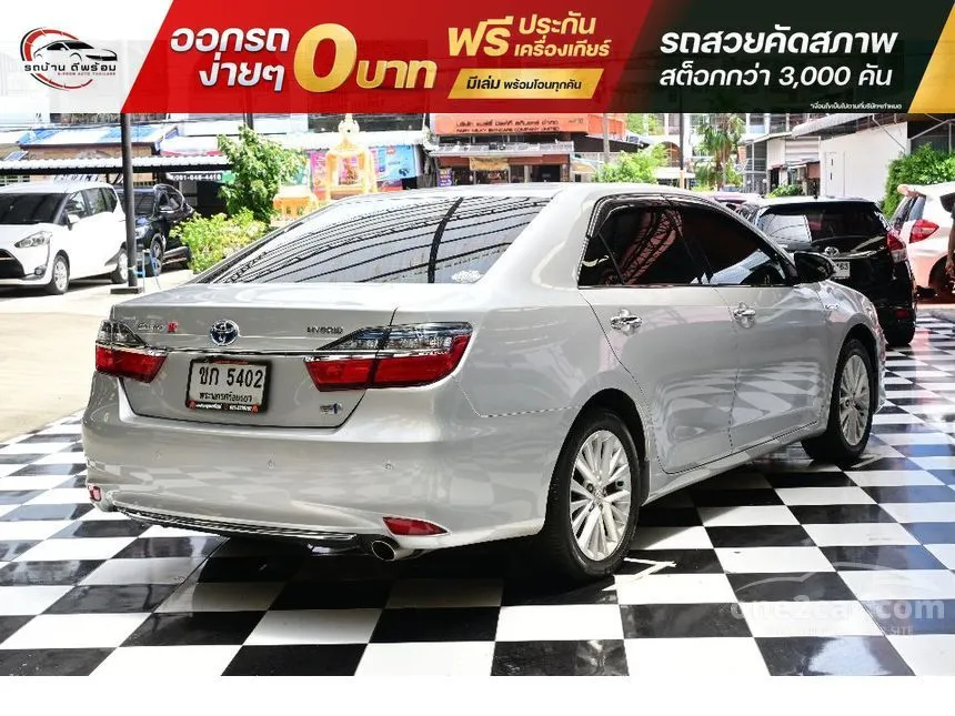 2016 Toyota CAMRY Hybrid Sedan