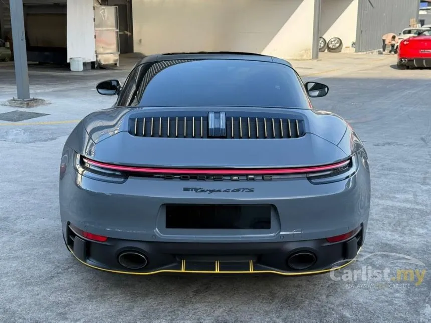 2023 Porsche 911 Targa 4 GTS Convertible