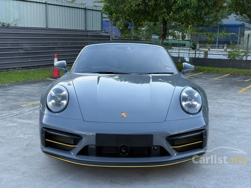 2023 Porsche 911 Targa 4 GTS Convertible