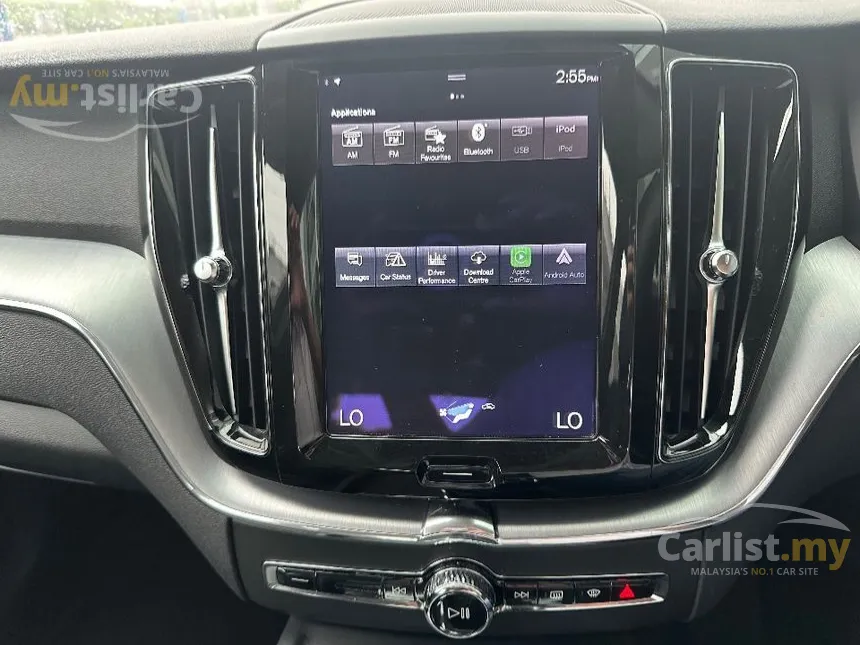 2018 Volvo XC60 T5 Momentum SUV